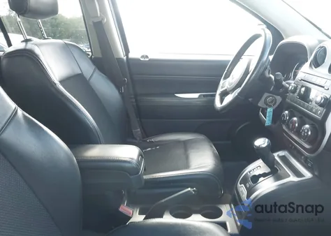 2017 Jeep Compass Latitude Fwd из США, поврежденный, VIN 1C4NJCEA9HD147461